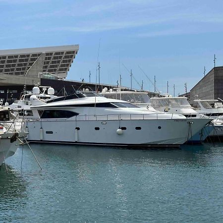 Yacht 20Metros Sant Adria de Besos Exterior foto