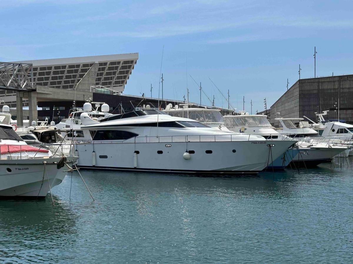 Yacht 20Metros Sant Adria de Besos Exterior foto